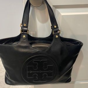 Tory Burch Black Leather Shoulder Bag